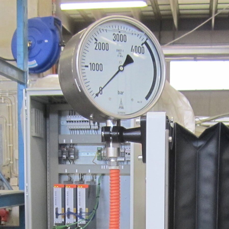 Analog pressure gauge